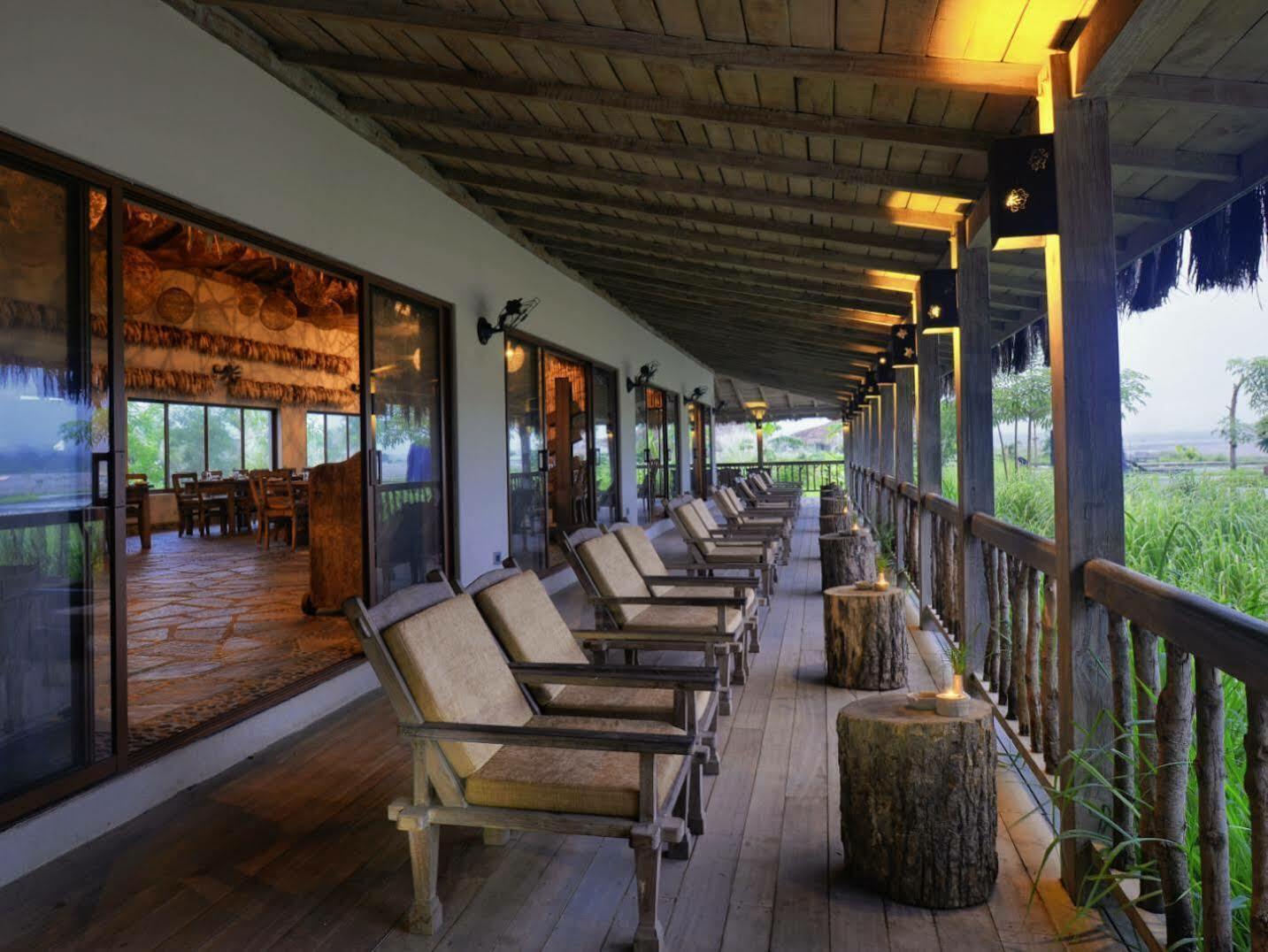 Barahi Jungle Lodge Meghauli Zewnętrze zdjęcie